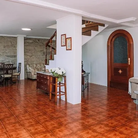 Casa Meiramar * Moaña